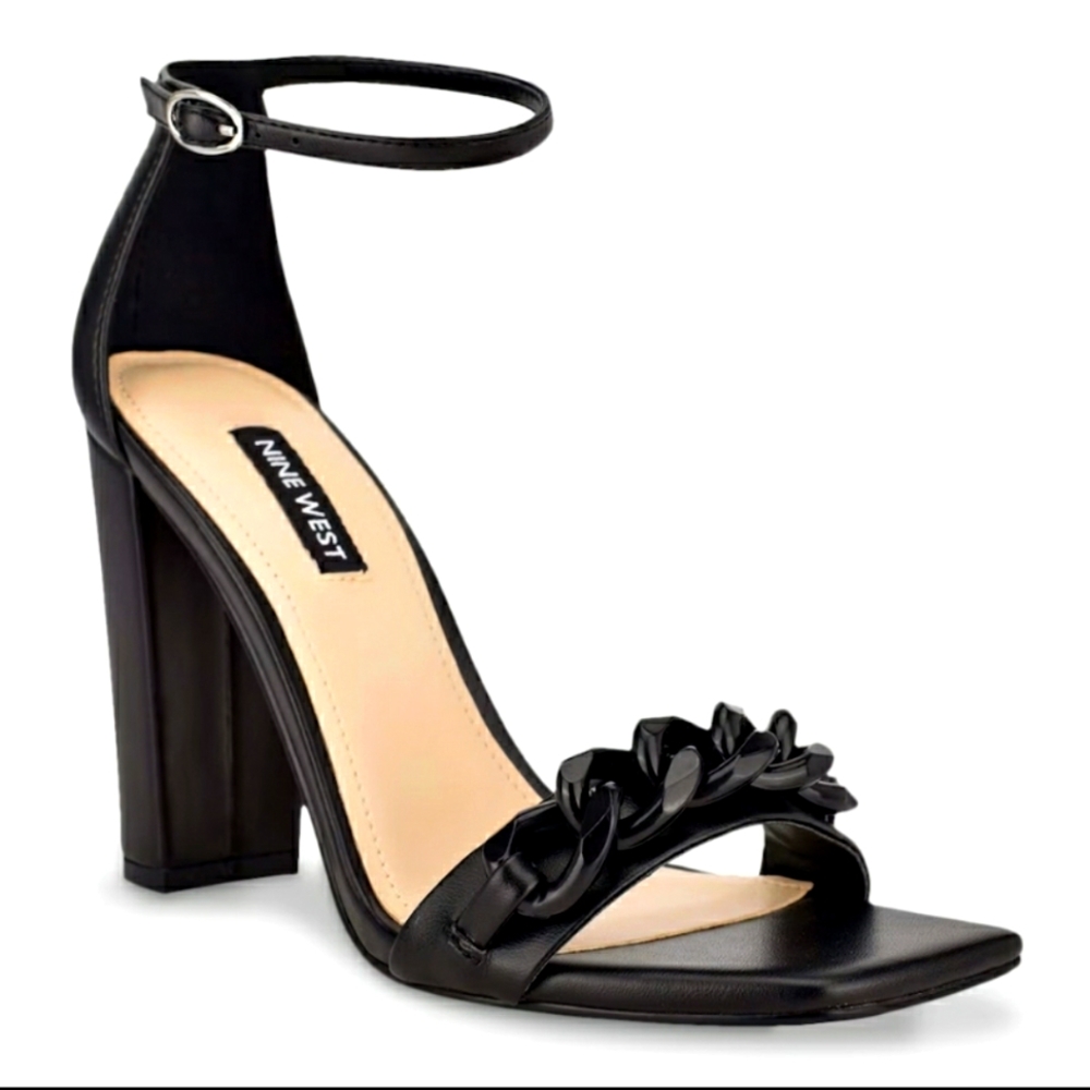 Nine West Mindful Sandal Black size 9.5